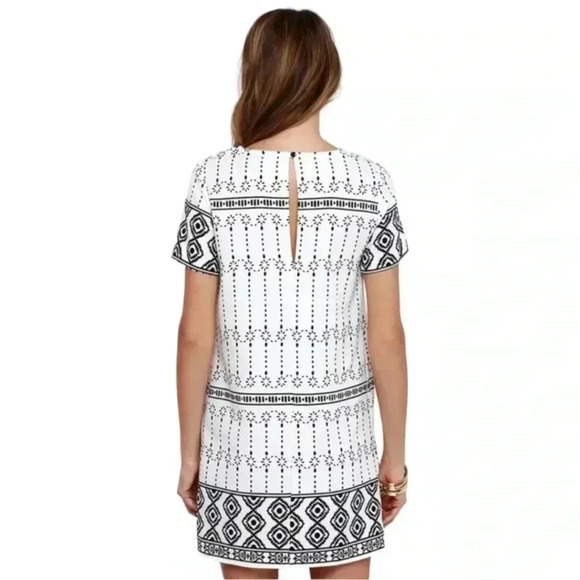 Lulu’s Graphic Price Black & White Shift Dress with Pockets - Picture 2 of 11